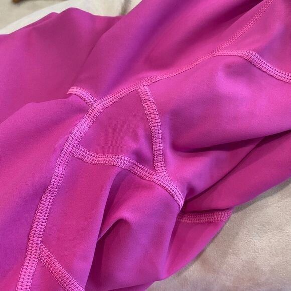 Zyia Active Fuchsia Brilliant High Rise 7/8 24” - Picture 9 of 9